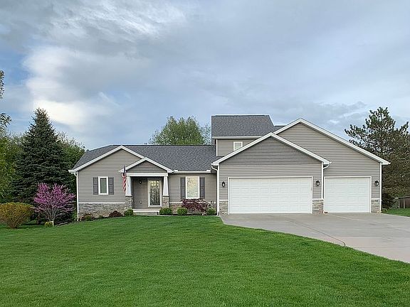 2nd image of 13041 Minnetonka Dr