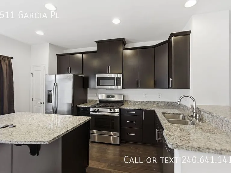 7511 Garcia Pl — Photo 9