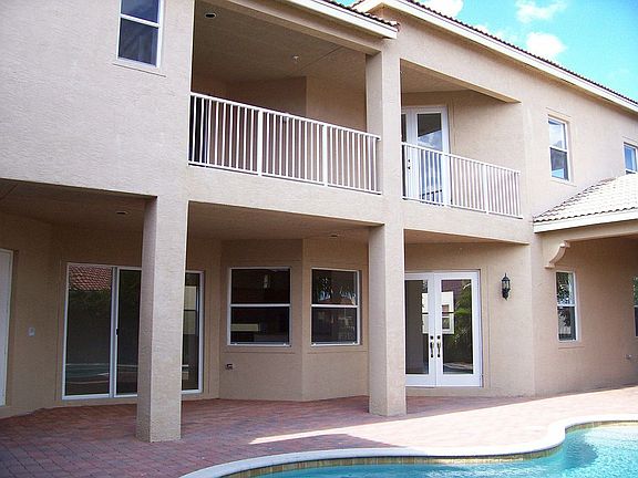 inside courtyard view