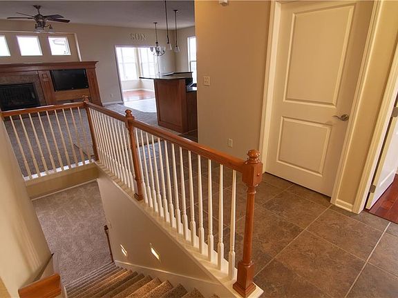 4th image of 8956 Jamison Dr