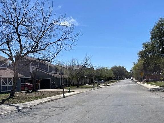 4th image of 12142 Vista Nogal St