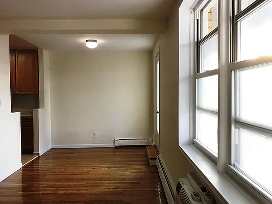 Rented by Prime Realty | media 34