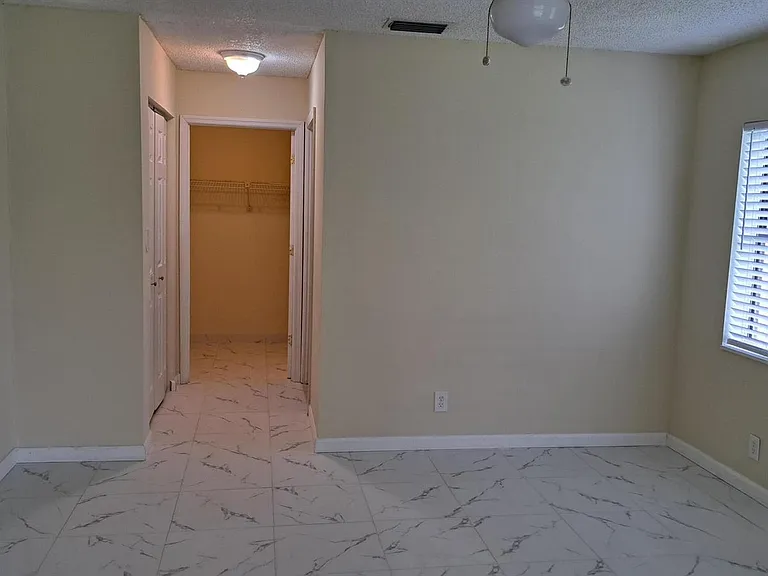 5934 Deerfield Pl — Photo 6