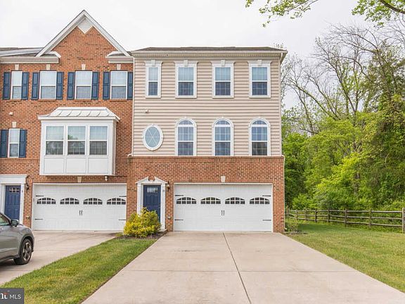 2nd image of 10 Grace Dr