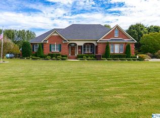 359 Killingsworth Cove Rd, Gurley, AL 35748