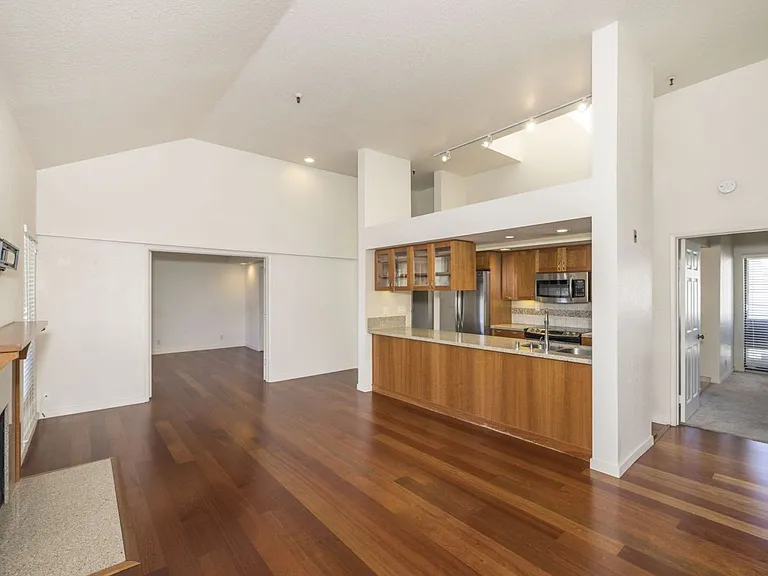 185 Forest Ave #4A — Photo 3