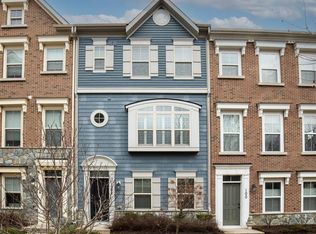 102 Vanguard Ln, Annapolis, MD 21401