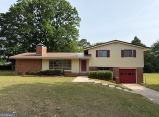 105 Westview Dr, Dublin, GA 31021