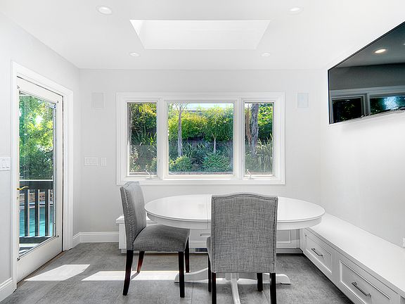 4th image of 6180 Franciscan Way