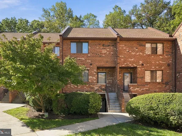 3840A Steppes Ct, Falls Church, VA 22041