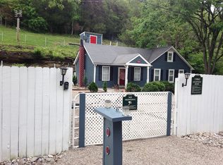 1200 Colonel Cox Rd N, Coxs Creek, KY 40013