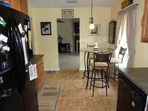 3rd image of 6901 Southern Oaks Dr W