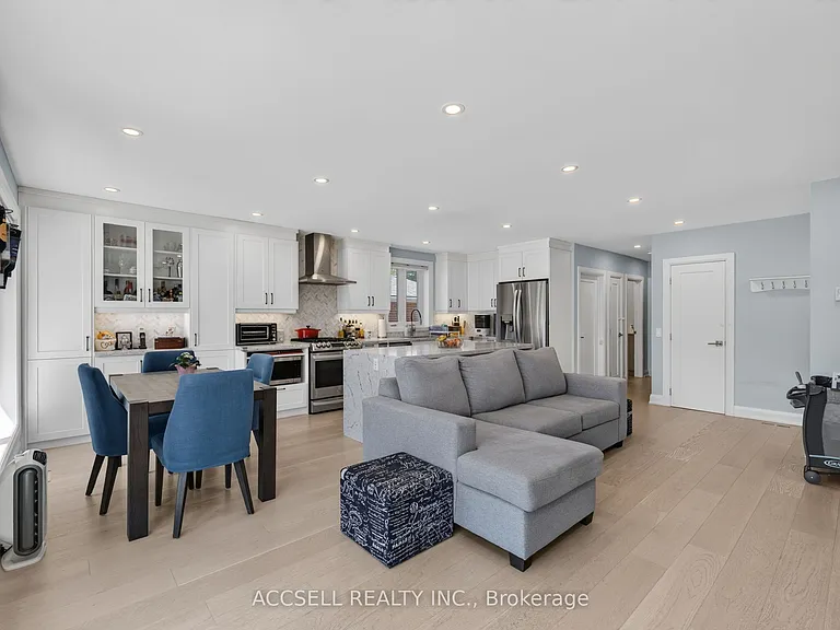 10 Sylla Ave — Photo 7