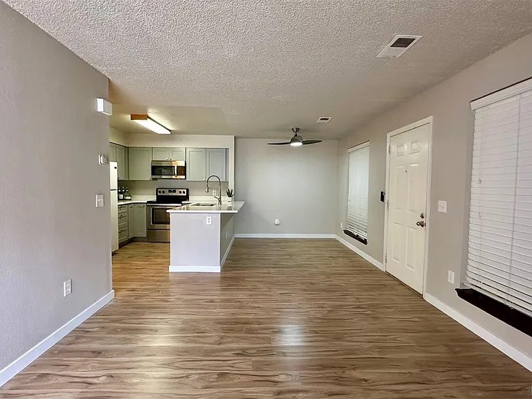4460 S Pitkin St #128 — Photo 6