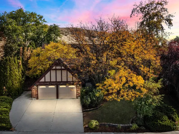 3706 N Stone Creek Way, Boise, ID 83703