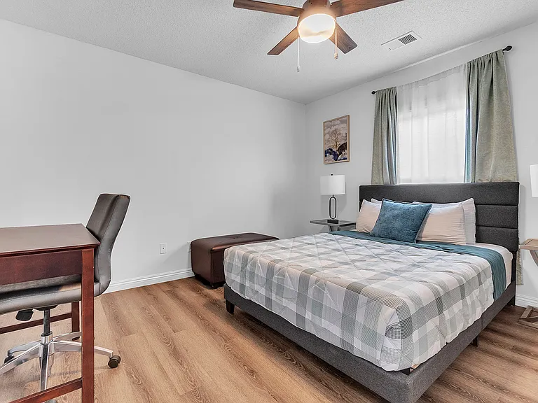 7650 Hedgington Dr — Photo 25