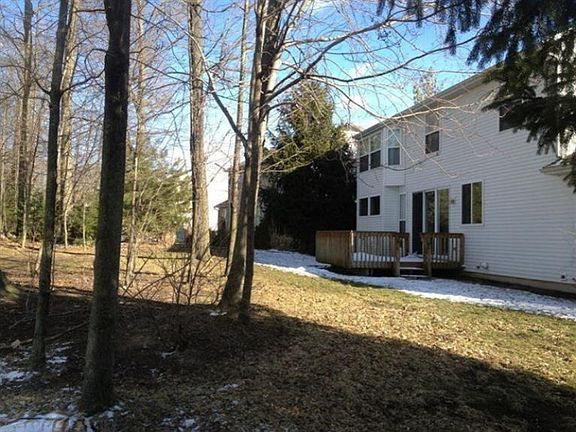5th image of 5610 W Meadow Grove Dr SE