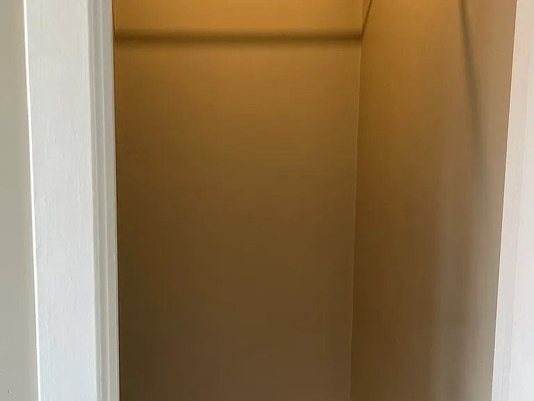 433 Windsor St #3 — Photo 12