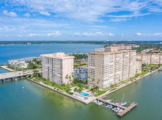 5220 Brittany Dr S APT 102, Saint Petersburg, FL 33715