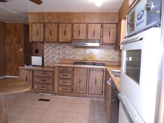 5th image of 860 E Grangeville Blvd Space 157