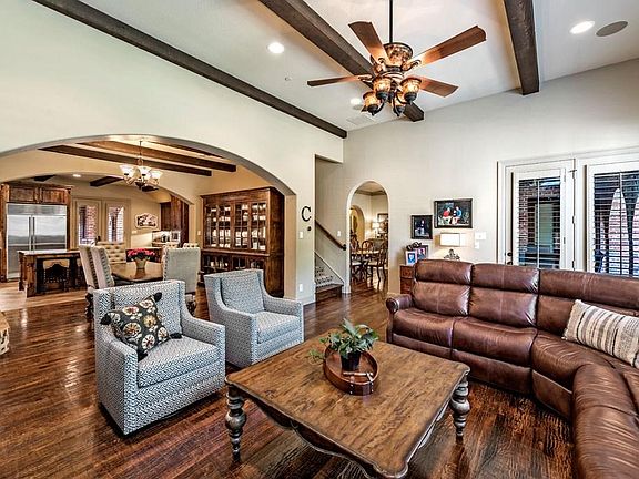 3rd image of 8201 Stone River Dr