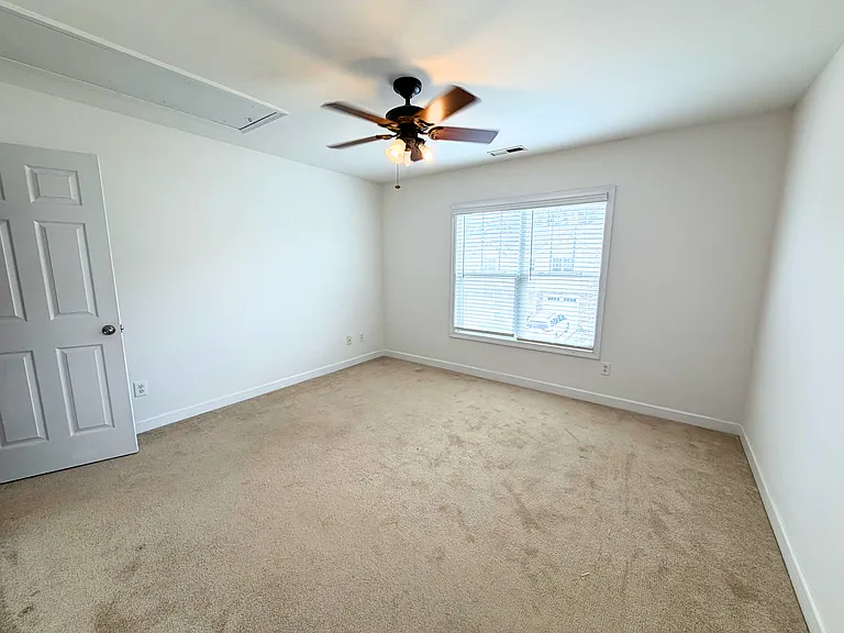 2541 Spring Oaks Way — Photo 55