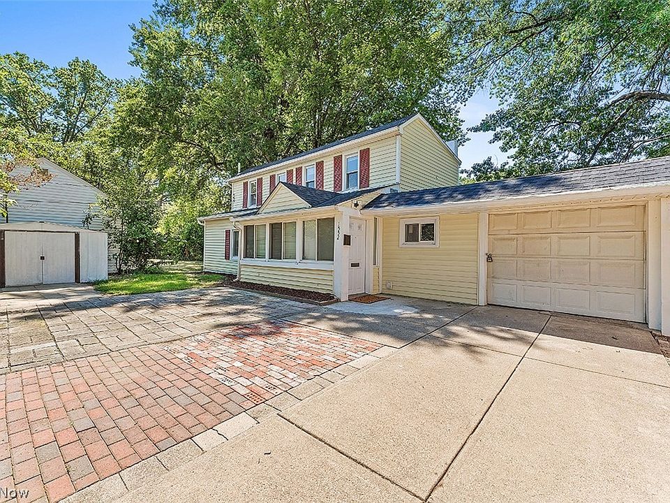 1552 E 254th St, Euclid, OH 44117 Zillow