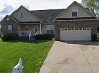3132 Clydesdale Dr, Clarksville, TN 37043