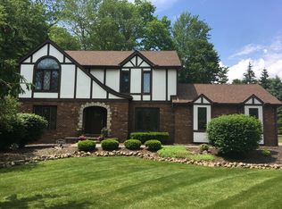 2595 Blue Heron Dr, Hudson, OH