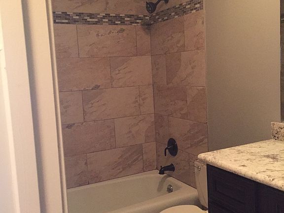 4th image of 26173 Shadowbrook Ave