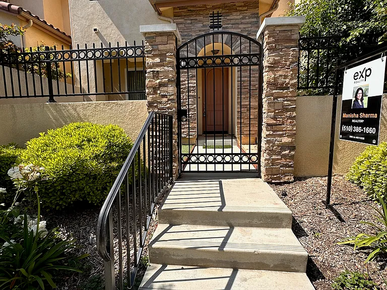 1194 Vista Canyon Ln #17 — Photo 3