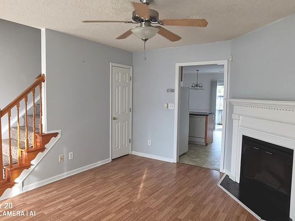 2nd image of 3995 Sterling Pointe Dr