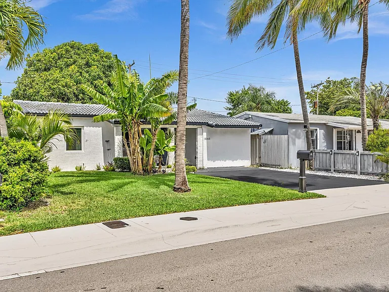 5365 N Andrews Ave — Photo 31