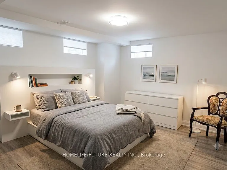 31 Hayeraft St #BASEMENT — Photo 4