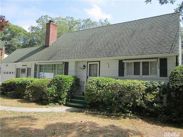 1st image of 349 Glenmore Ln