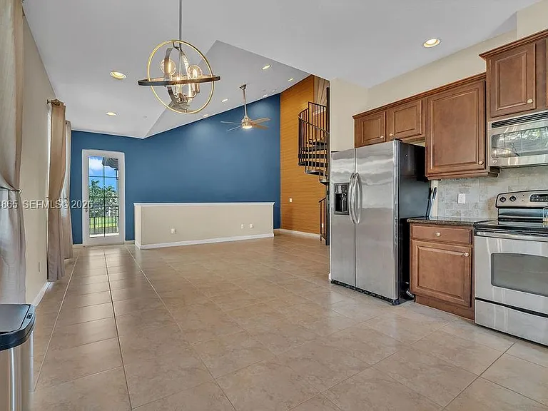 4357 Cascada Cir #4357 — Photo 37