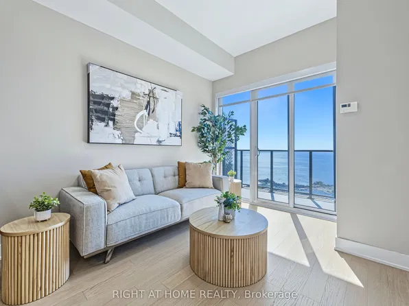 30 Shore Breeze Dr, Toronto, ON