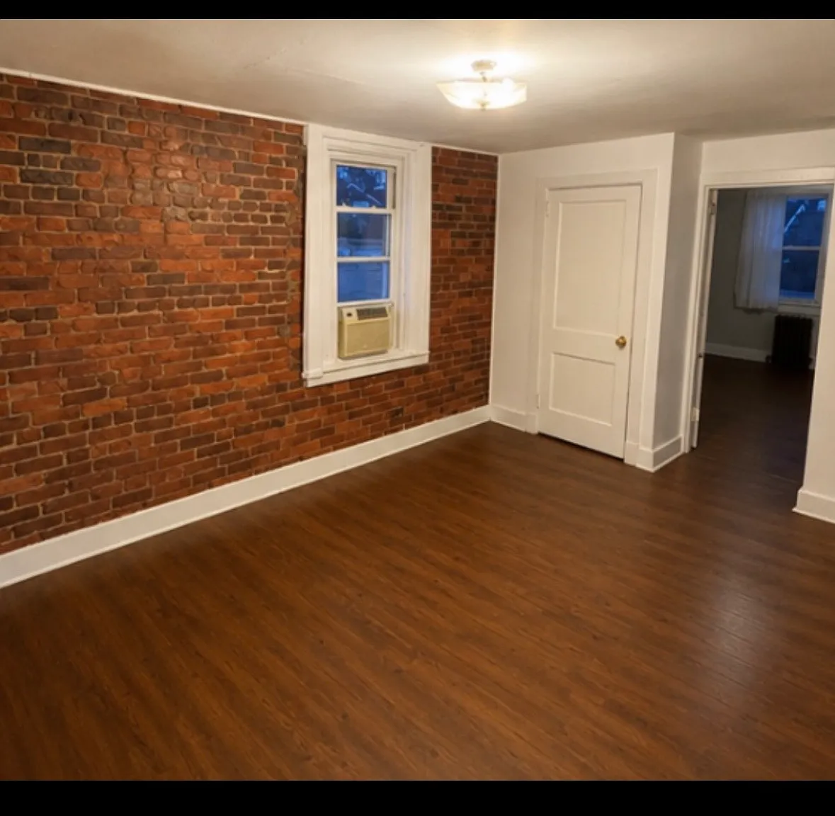 2 bed, $1,600 — Photo 4
