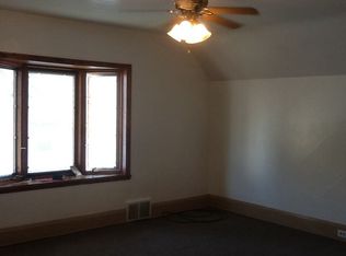 6024 22nd Ave, Kenosha, WI 53143