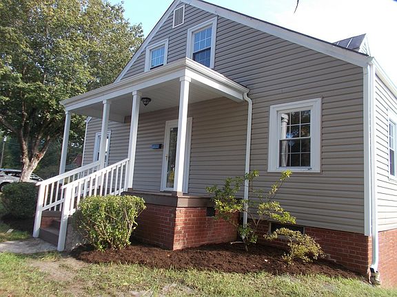 3rd image of 816 Marshall Ave
