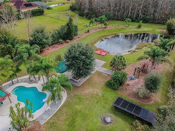 5th image of 4102 Foxtail Ct