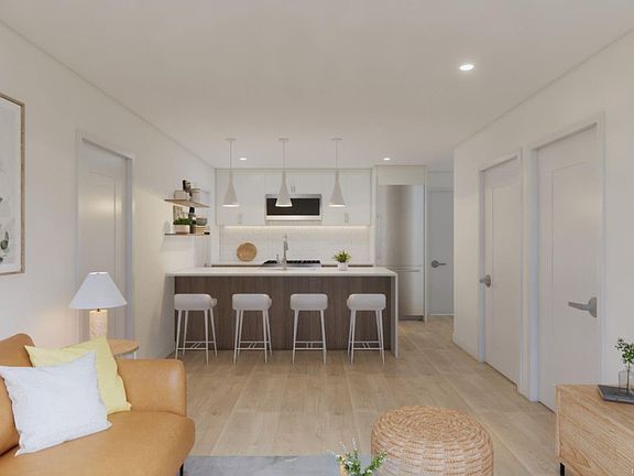 5th image of 529 Terminal Ave #302
