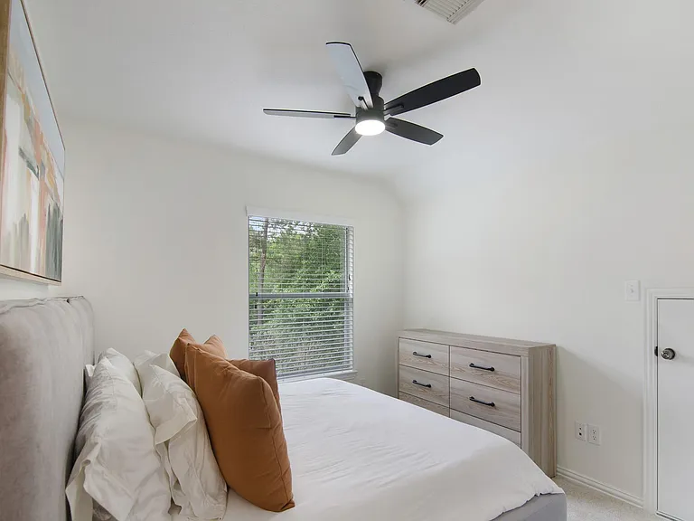 11 Barlow Ct — Photo 32