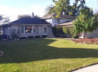 7737 Chestnut Dr, Orland Park, IL
