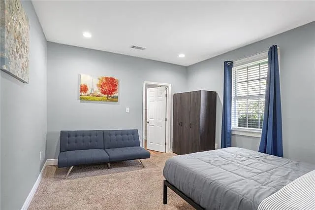 2228 Arts St — Photo 8