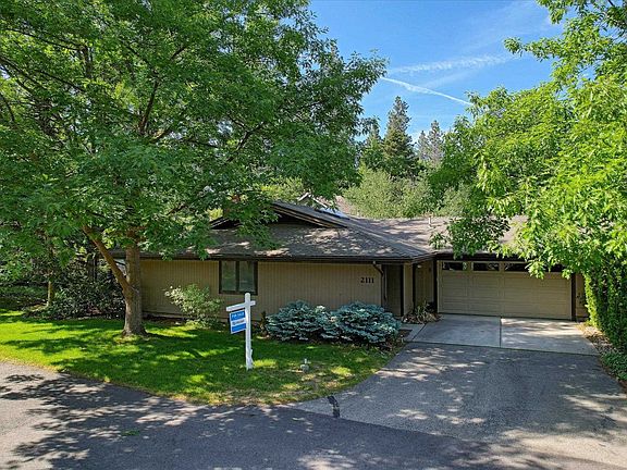 2nd image of 2111 E Rockwood Blvd #2111