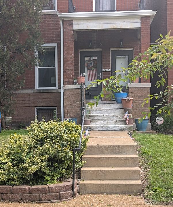 1st image of 2316 Russell Blvd #A