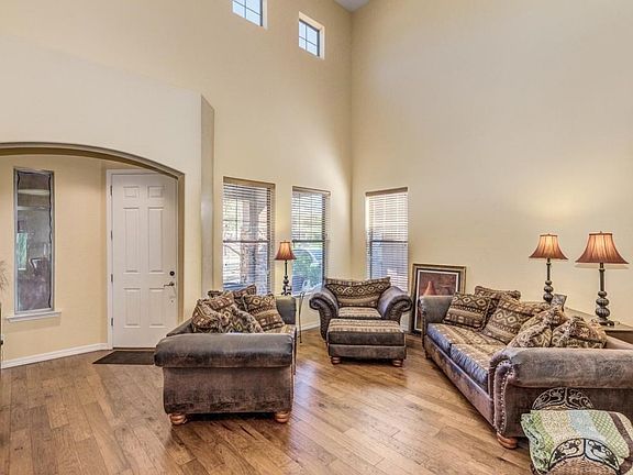 Family Room 1