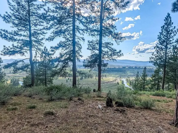 10332 Eton Pl, Truckee, CA 96161