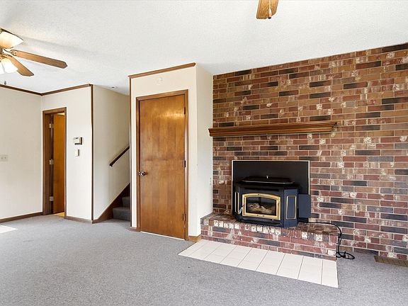 5th image of 4144 SE 45th St